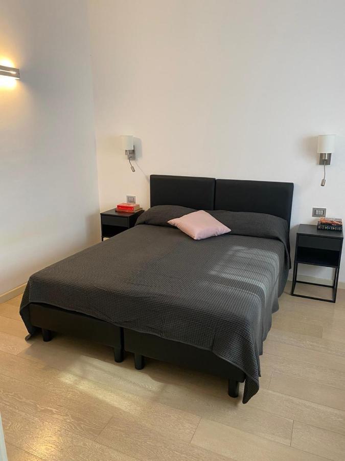 Lovely Apartment In The New Porta Nuova Area Milão Exterior foto