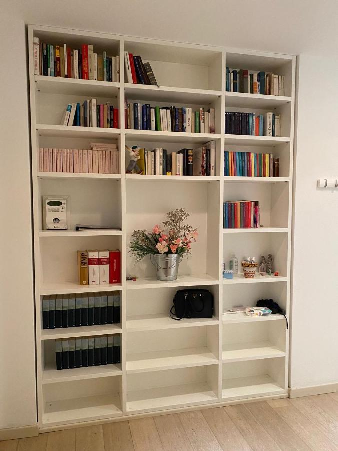 Lovely Apartment In The New Porta Nuova Area Milão Exterior foto