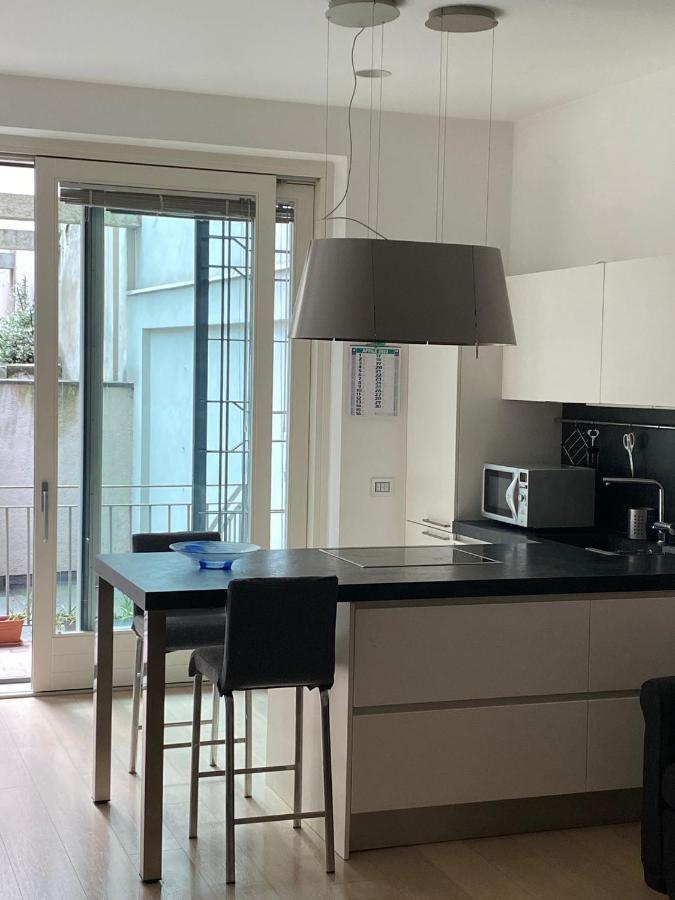 Lovely Apartment In The New Porta Nuova Area Milão Exterior foto